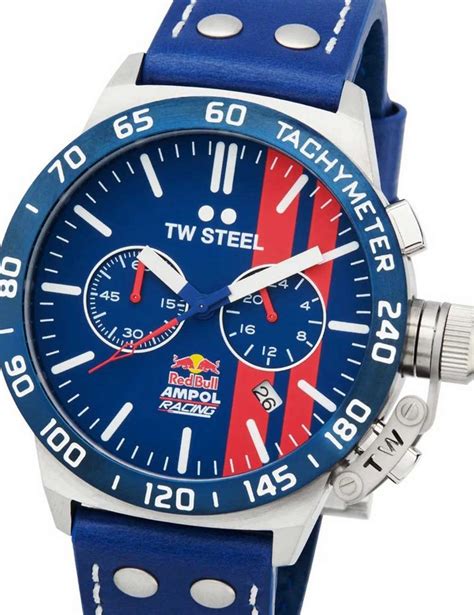 TW Steel CS122 Herrenuhr Red Bull Ampol Racing 